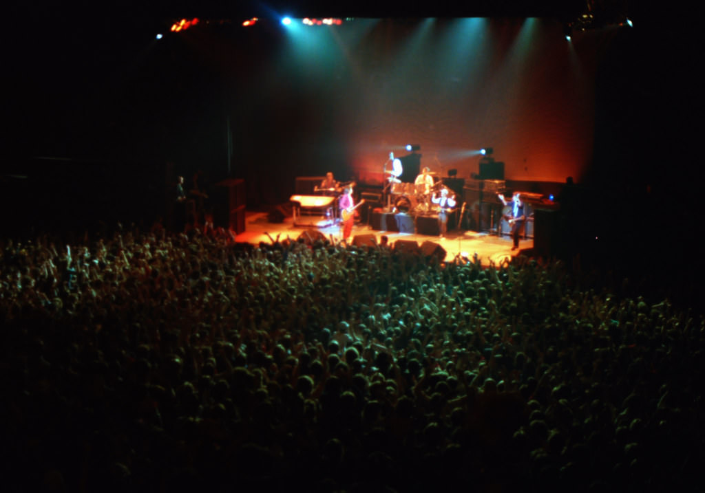 The Kinks Playing Dane County Colliseum, Madison, WI, March 10, 1985