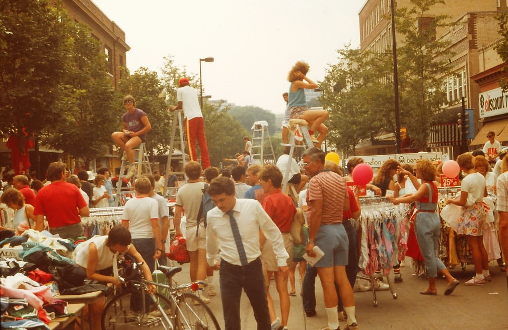 State Street during "Maxwell Street Days", July 13, 1985