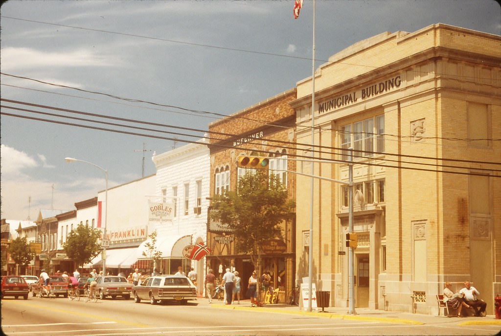 Downtown Mt Horeb, WI July 1985