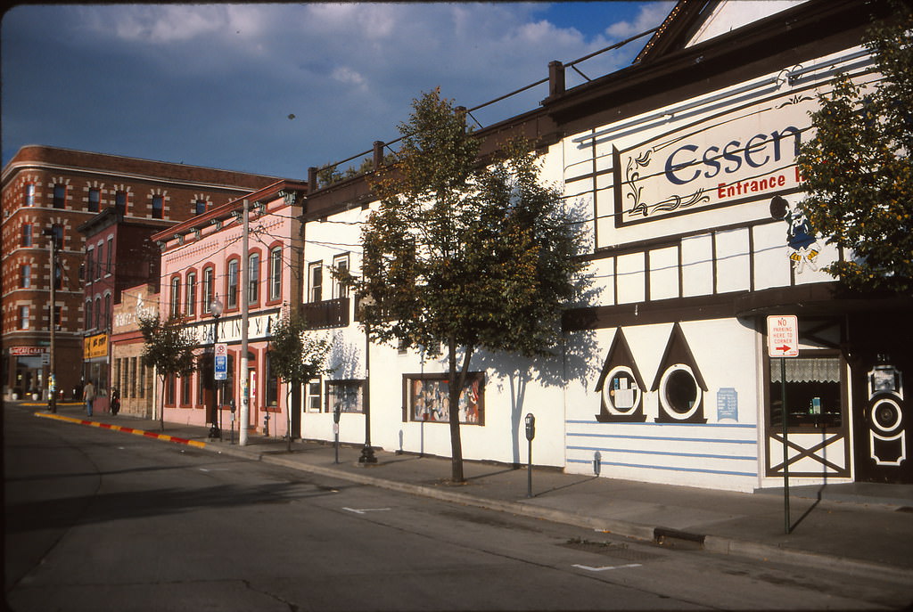 Essen Haus, East Wilson Street, Madison, October 1997