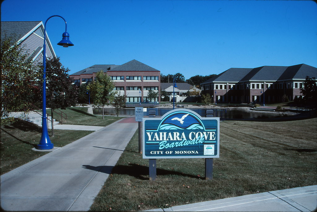 Yahara Cove Boardwalk, Monona, Sept 1999