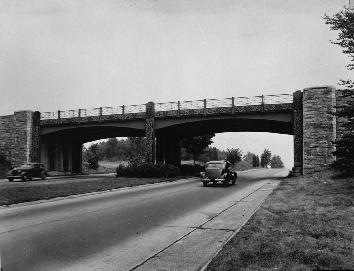 Lake Avenue Bridge