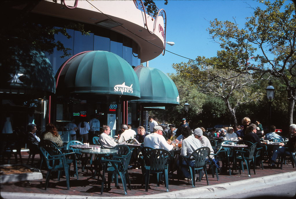 Sharkey's Miami, 1990s
