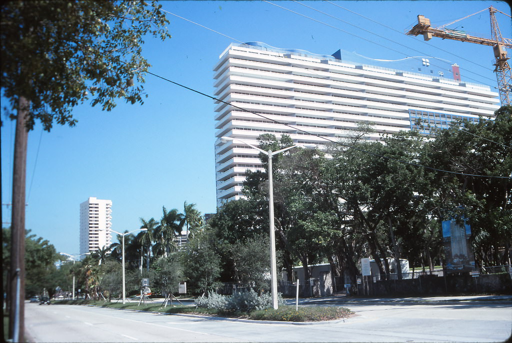 Brickell Avenue, Miami, 1990s