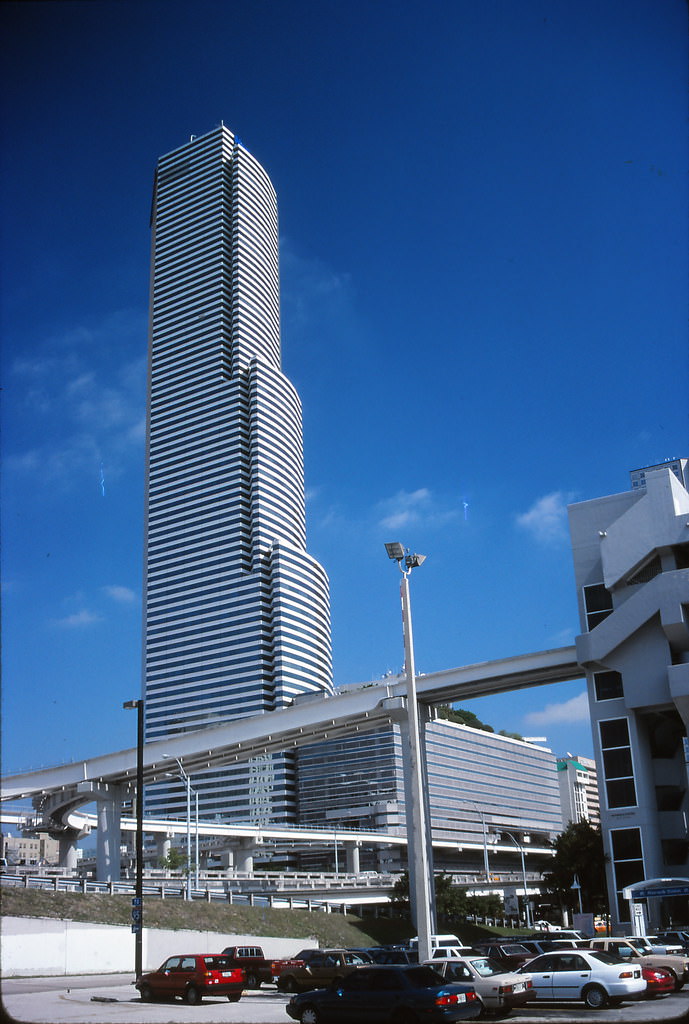 Miami Tower, Miami, 1990s