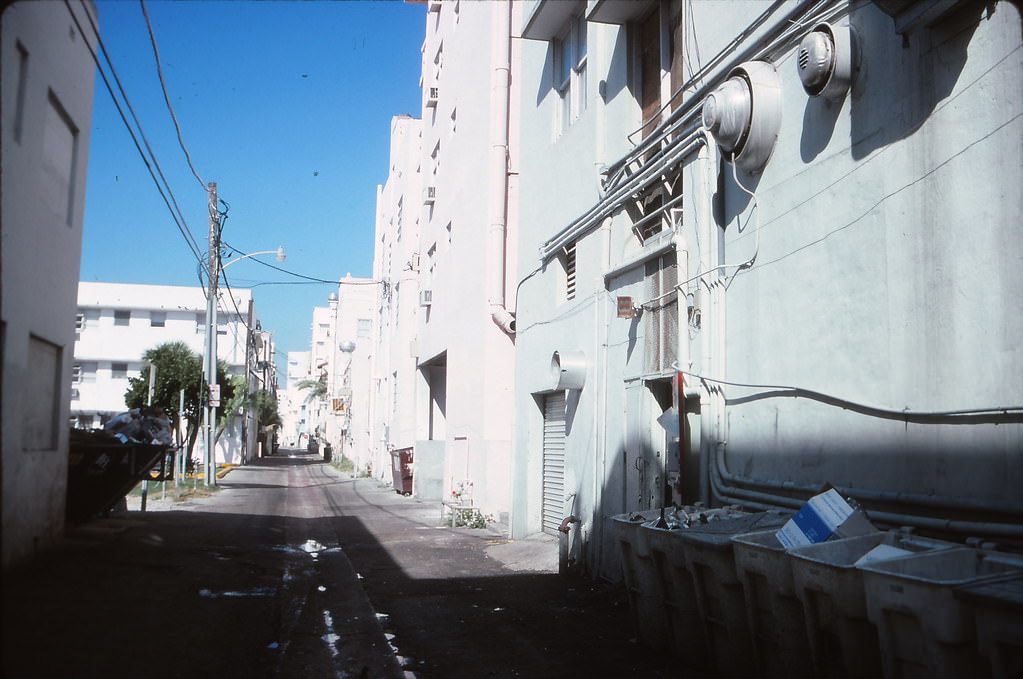 Miami Beach Alley, 1990s