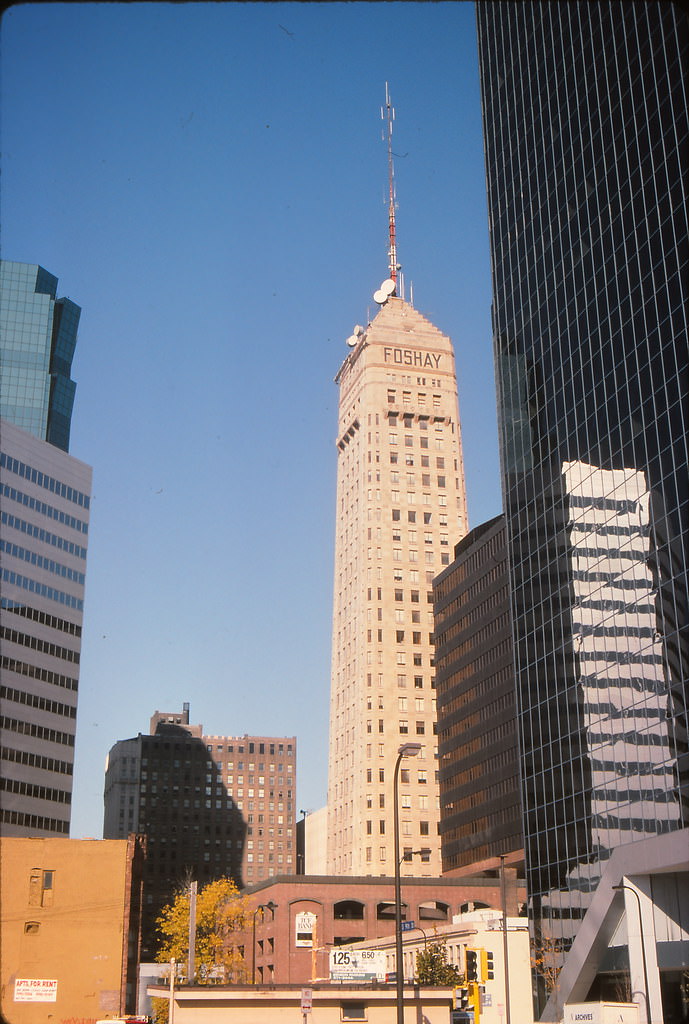 Foshay Tower, Minneapolis, Sept 1991
