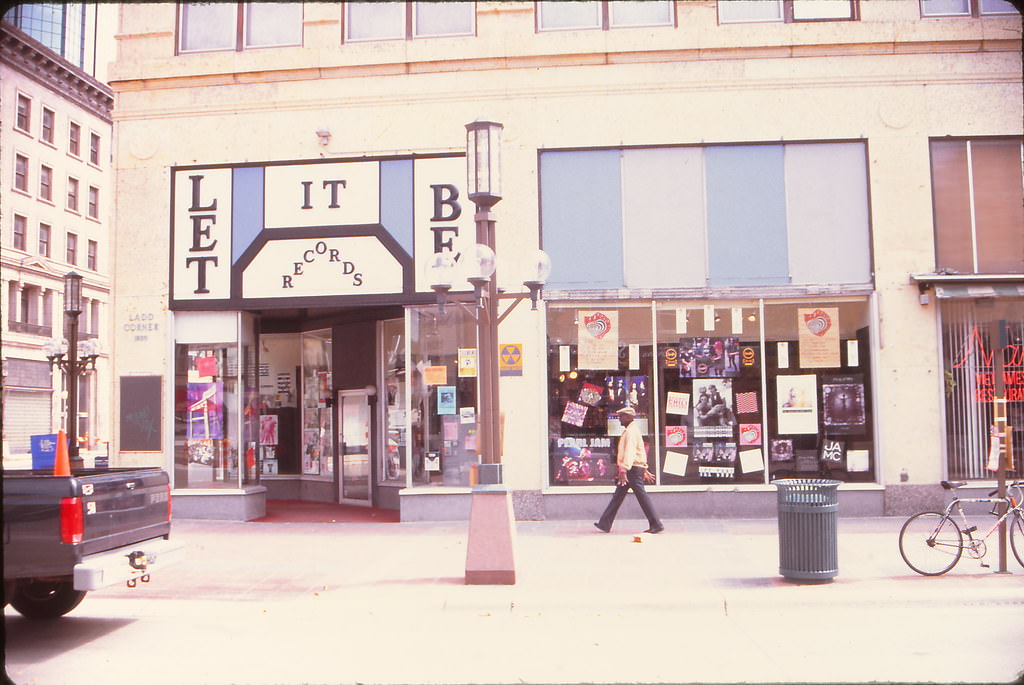 Let It Be Records, 10th & Nicollet Mall, Minneapolis, August 1992