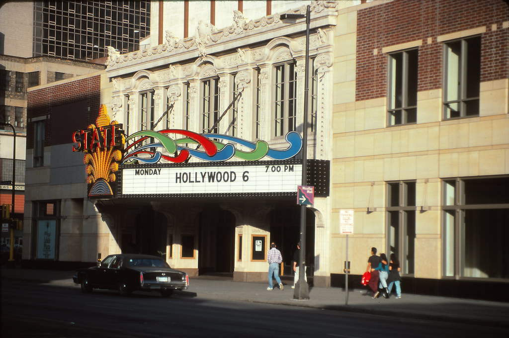 Bagels & Coffee--France Avenue at 44th Street, Edina, Minneapolis, April 1993