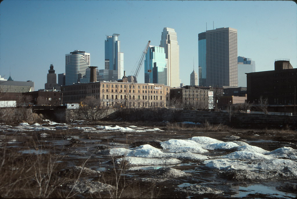 Minneapolis Skyline from Northside Bus Garage (N 5th Street), April 1993