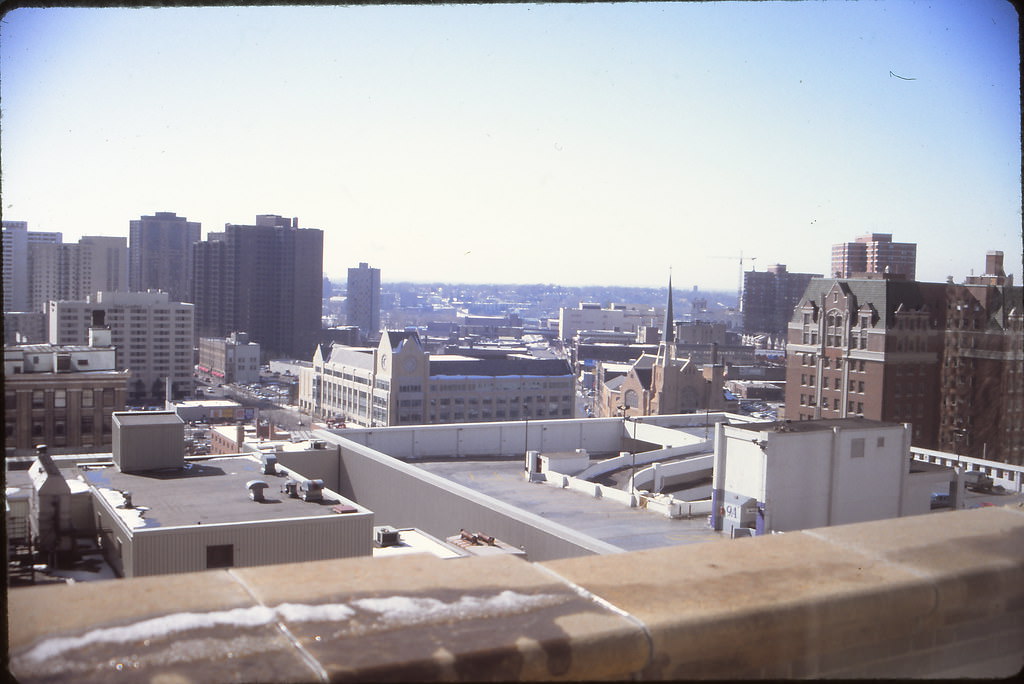 Minneapolis from 10th Street, January 1993