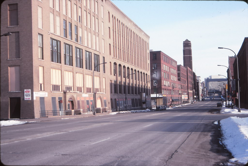 Warehouse Buildings, North Washington Avenue, Minneapolis, January 1993