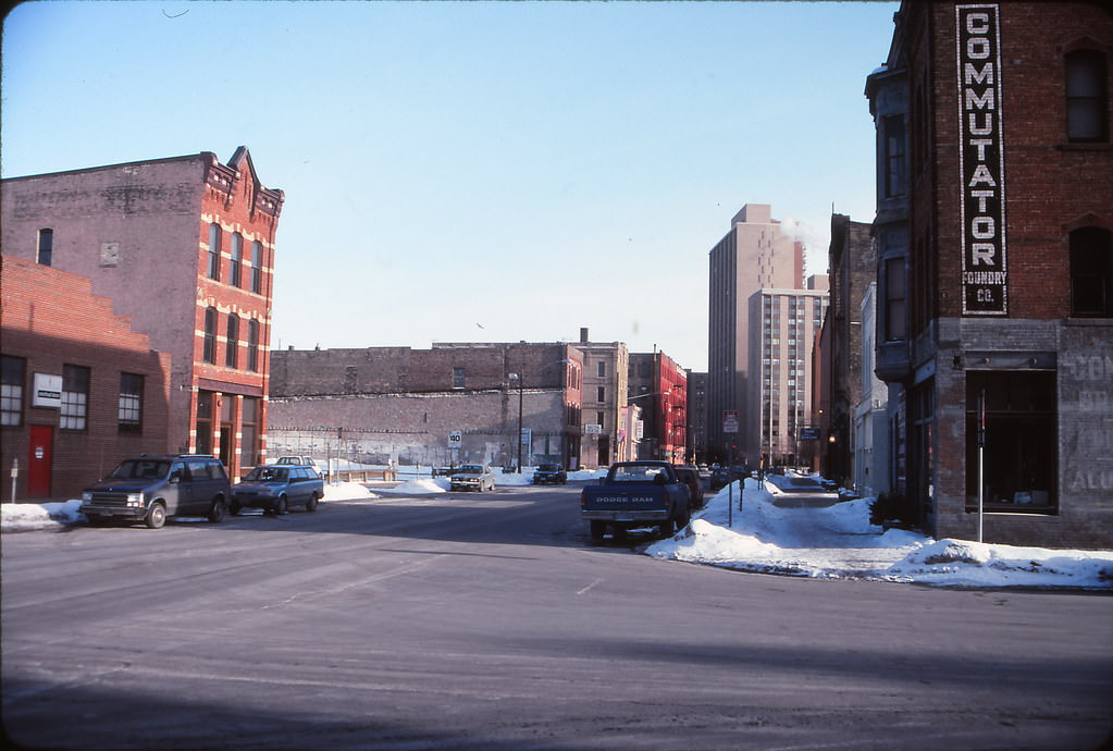 N 1st Street from N 2nd Avenue, Minneapolis, Jan 1993