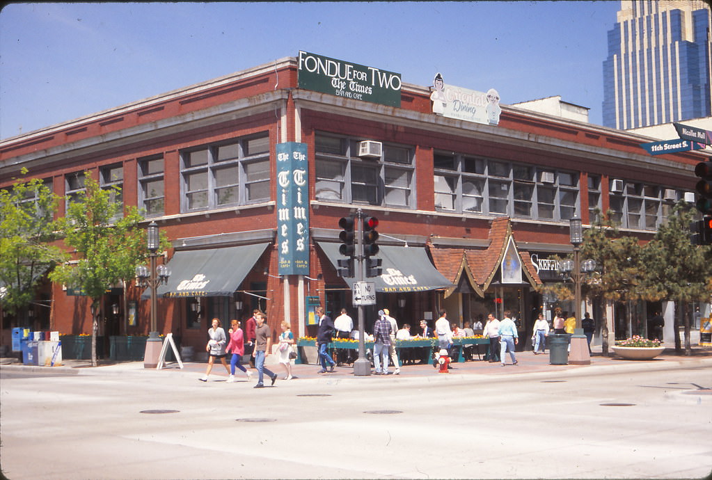The Time's Bar & Cafe, 11th & Nicollet, Minneapolis, May 1993