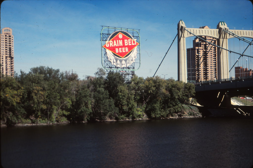 Grain Belt Sign, Minneapolis, 1990