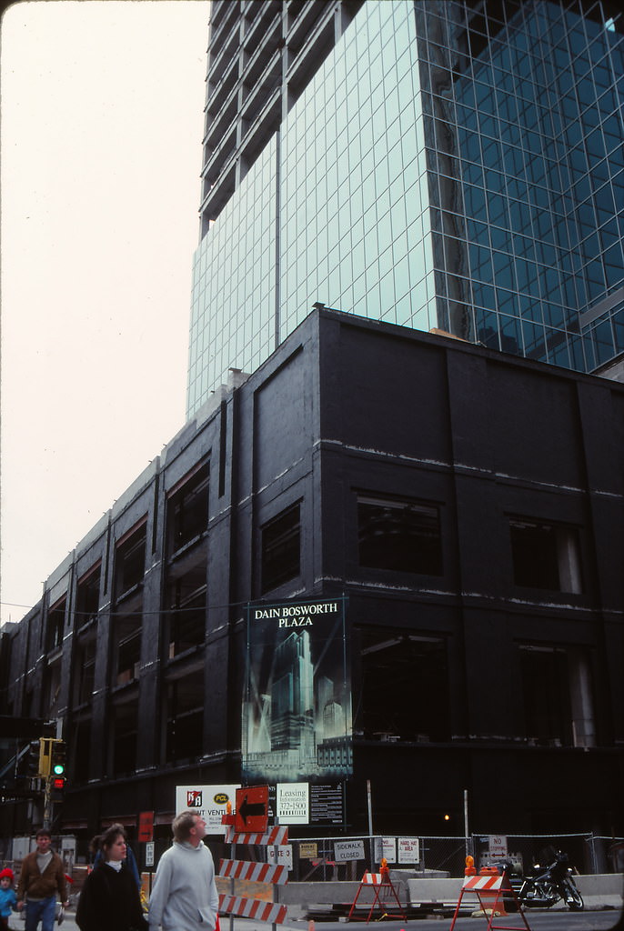 Construction underway on Gavidae II/Dain Bosworth, 500 block Nicollet Mall, Minneapolis, Sept 1990