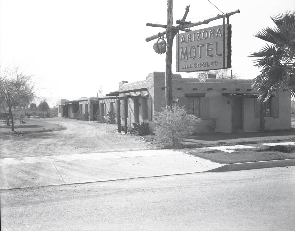 Arizona Motel, Phoenix, 1940