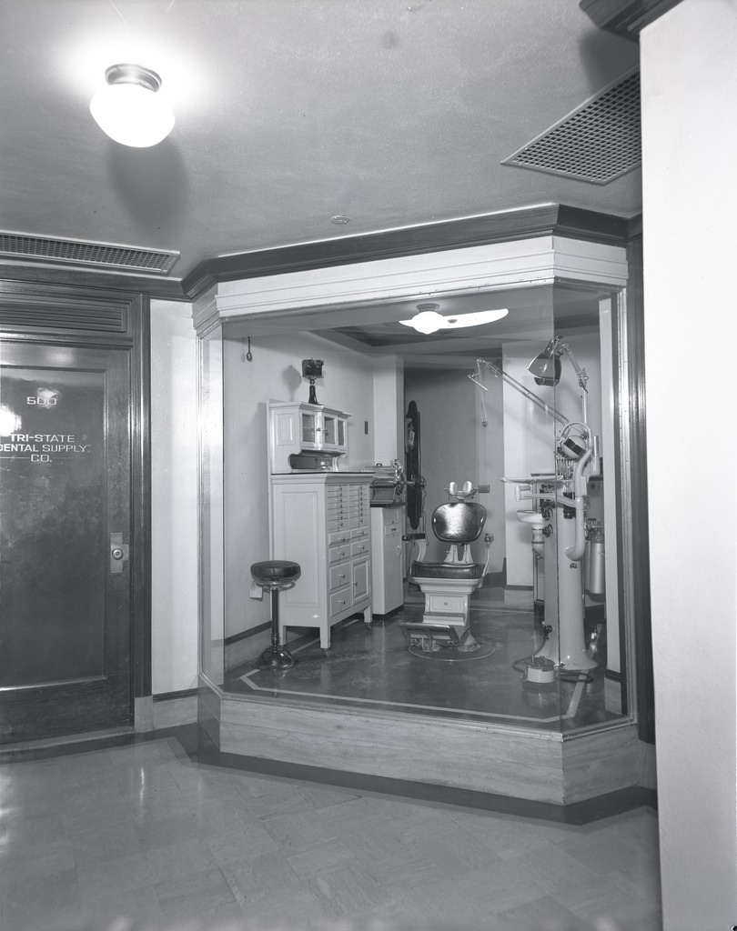 Dental Equipment Display in the Professional Building, Phoenix, 1940