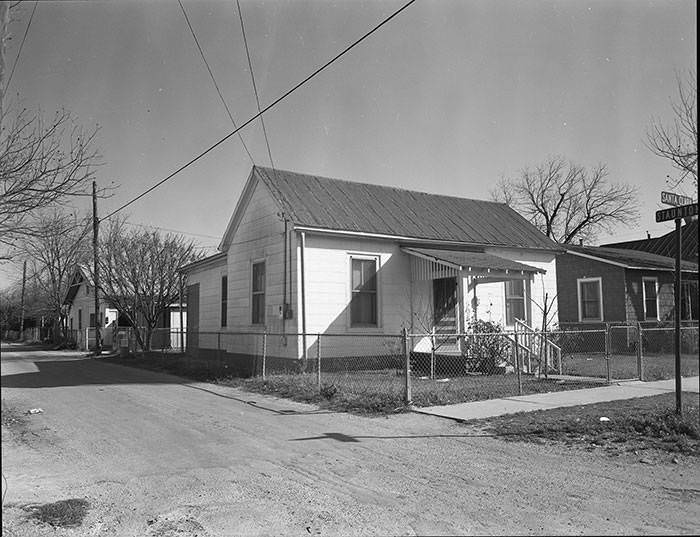 Frame house at 514 Santa Clara Street at corner of Culberson Alley, New City Block 703, 1965