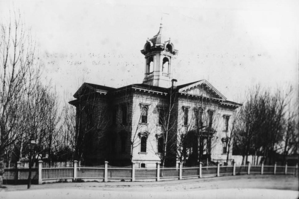 Fourth Ward School, 1892.