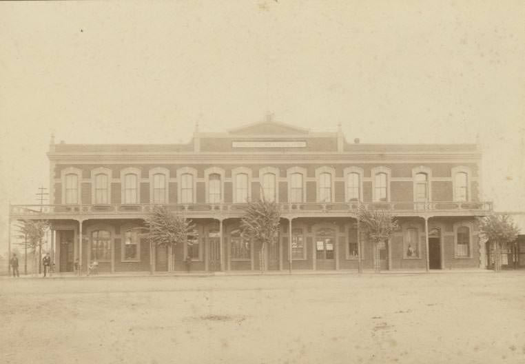 Union Hotel at 3rd Avenue and Railroad, 1881