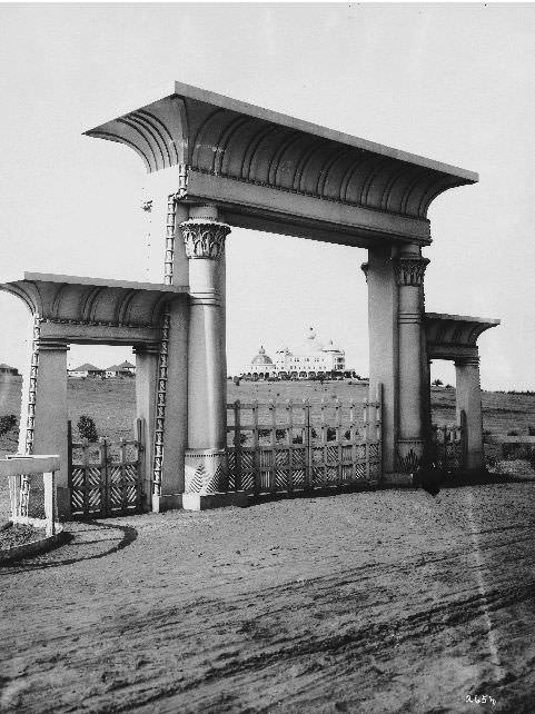 Entry gate to the Theosophical Institute, 1895