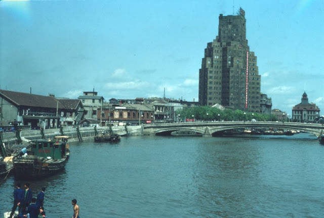 Suzhou Creek, Shanghai, 1970s
