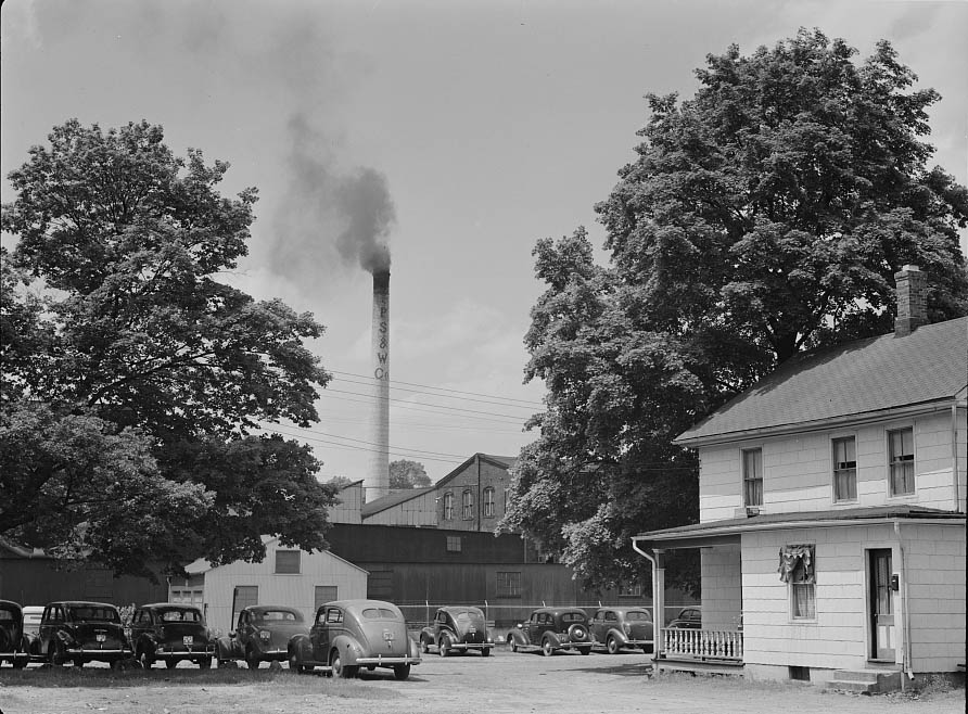 A street scene in Southington, Connecticut, 1942