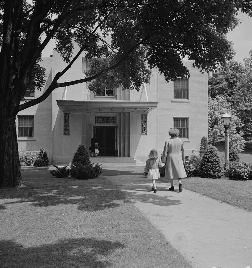 Southington's public health center, 1942