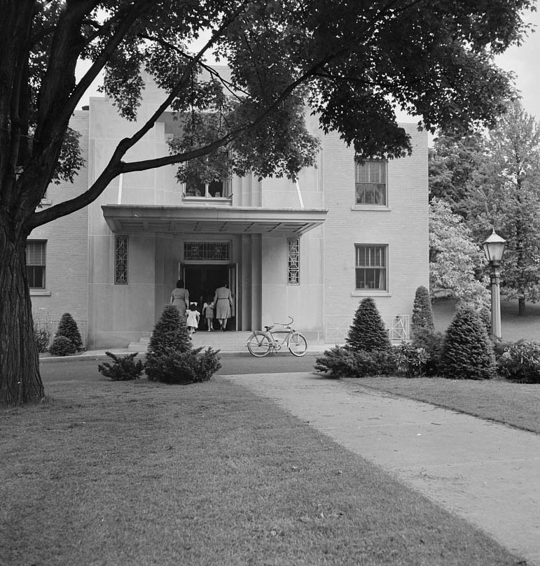 Southington's public health center, 1942