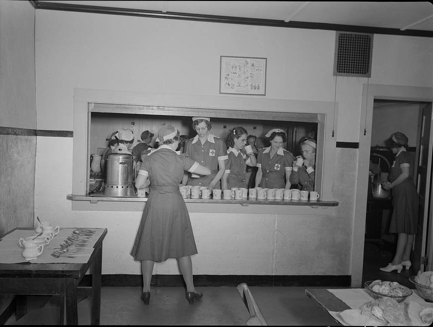 Red Cross mess hall, 1942