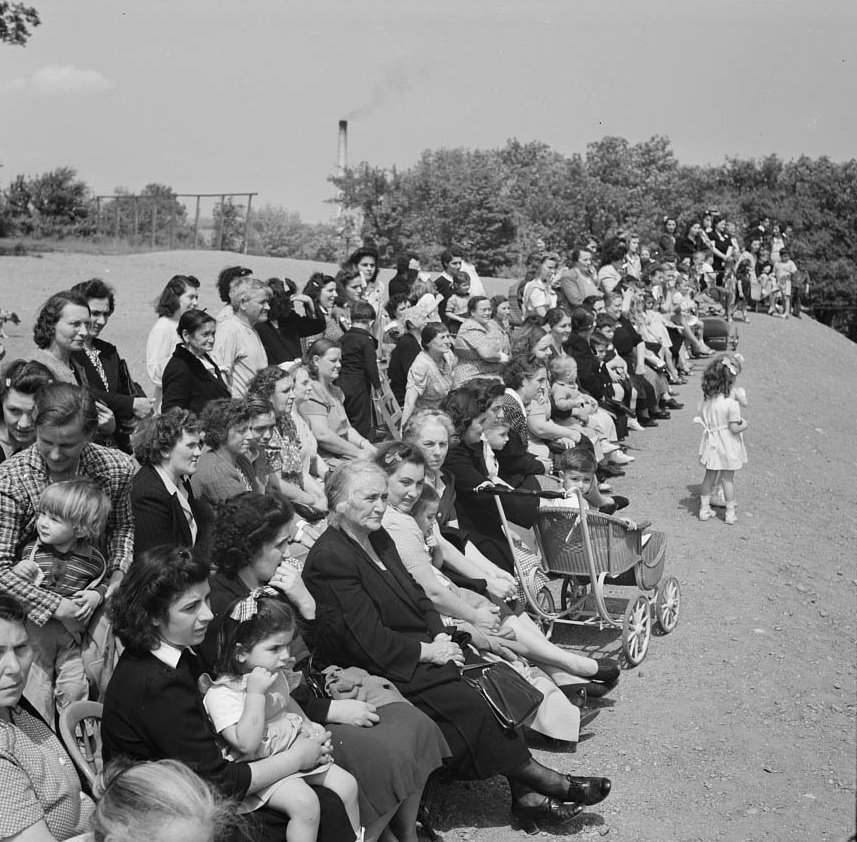 Citizens of Southington, 1942