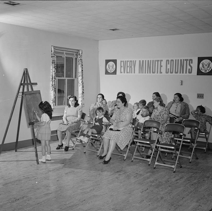 Class instruction, 1942