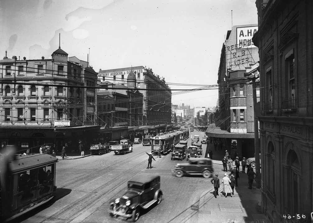 Electric trams, Brickfield Hill