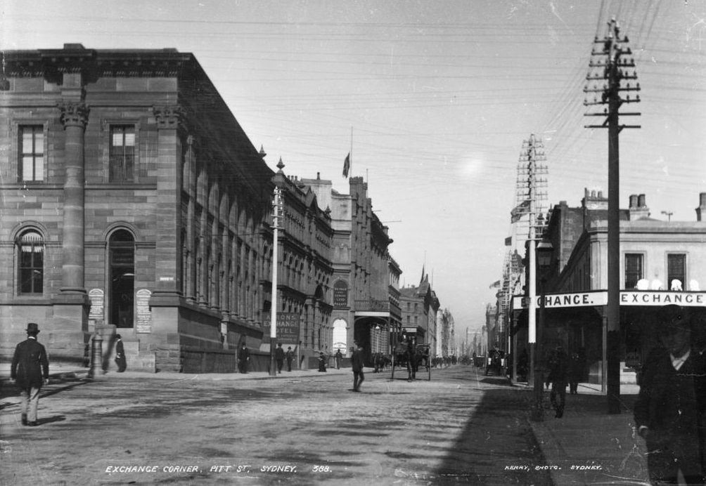 Exchange corner, Pitt Street, Sydney