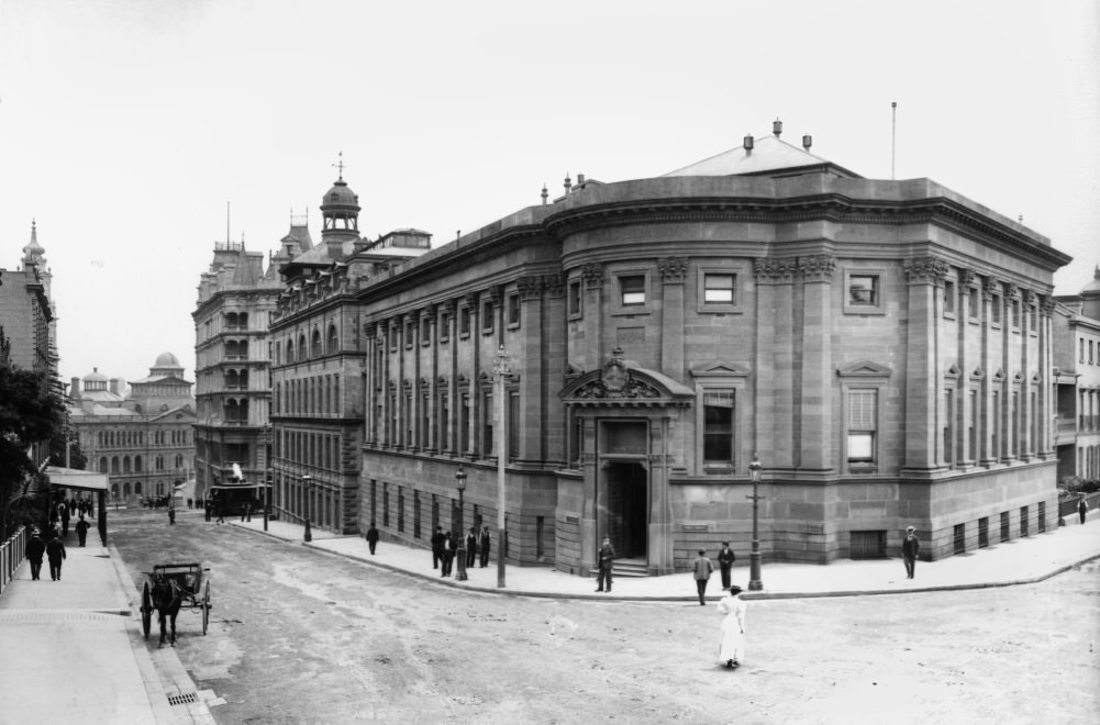 Free Public Library