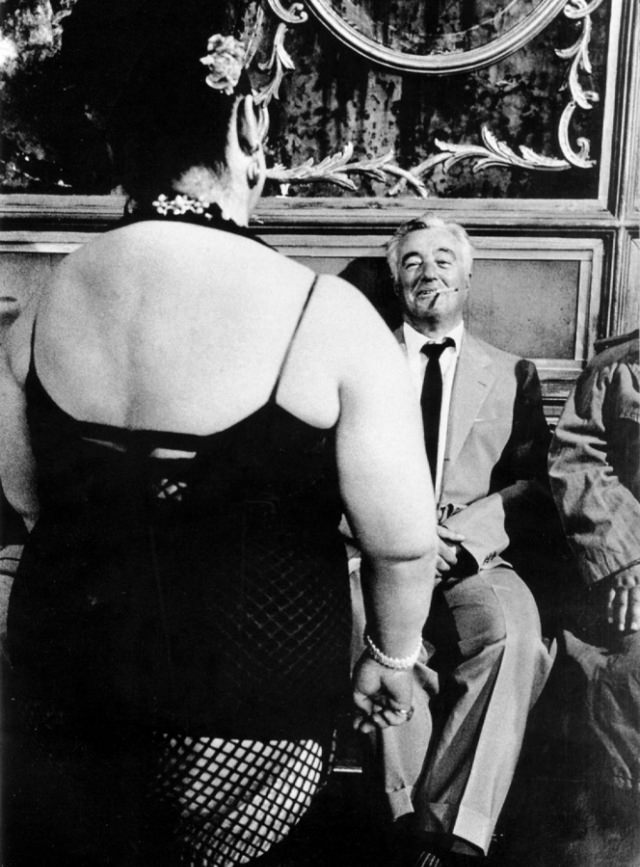 Vittorio De Sica on the set of Marriage Italian Style, Cinecittà, 1964