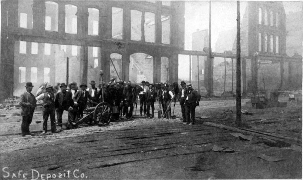 Front of the Safe Deposit Building located at 701 2nd Ave, 1889