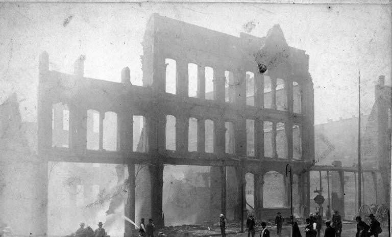 Front St. and ruins of the Merchants National Bank, 1889