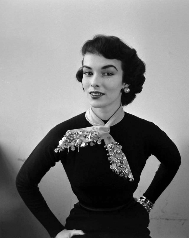 Victoria von Hagen, 1952