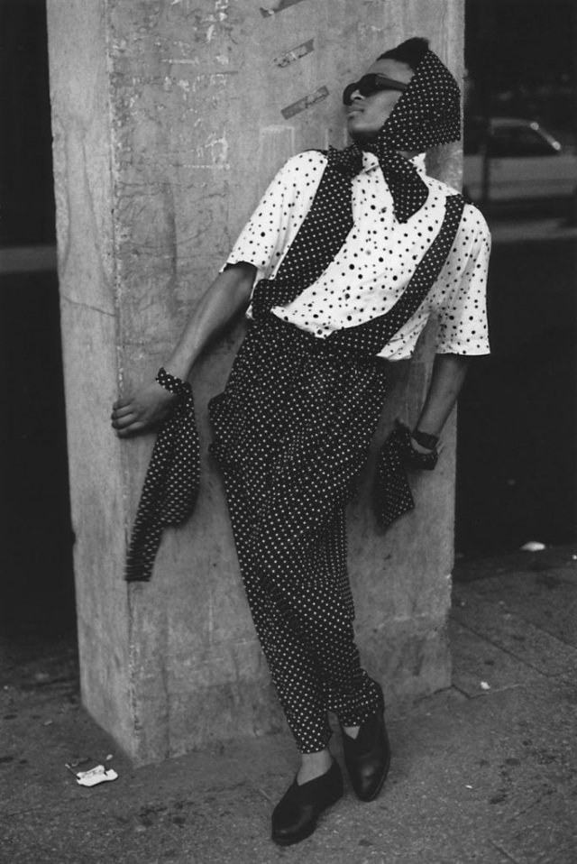 Voguing in New York's House Ballrooms During the Late 1980s and Early 90s