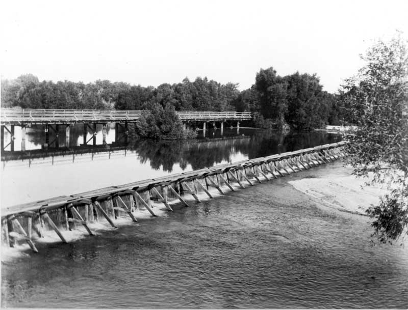 Pioneer Canal weir, 1880s