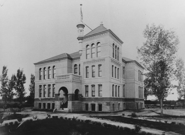 Kern County Union High School, 1895