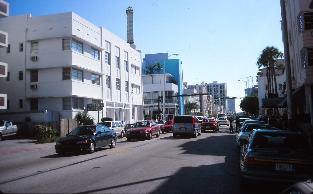What Miami looked like in the 1990s Through Fascinating Photos