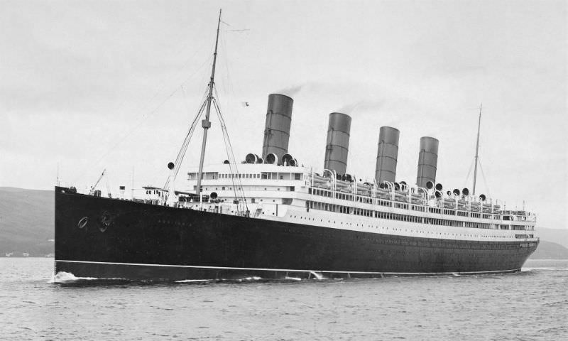 Aquitania during her 3 days of trials. She reached 24 knots; a full knot more than expected, May 25, 1914