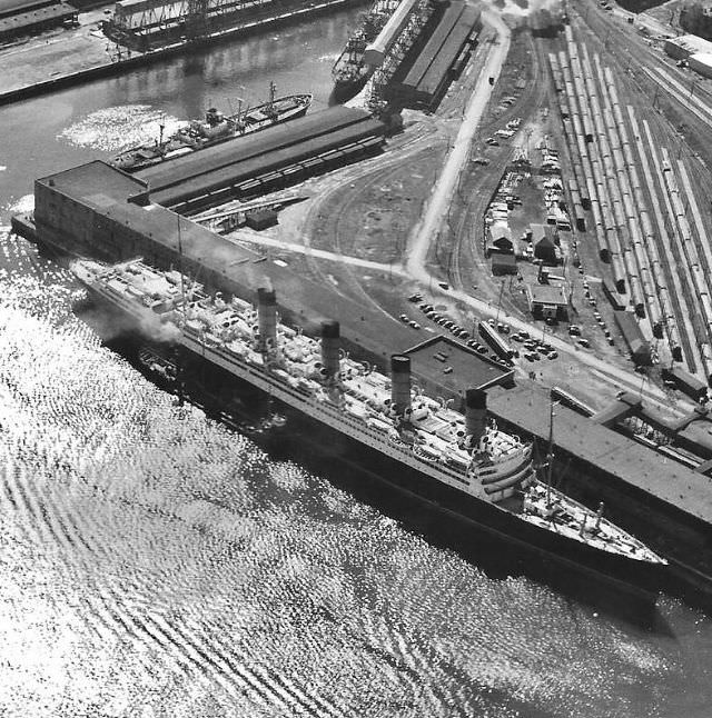 Aquitania at Halifax's Pier 21 in the summer of 1949