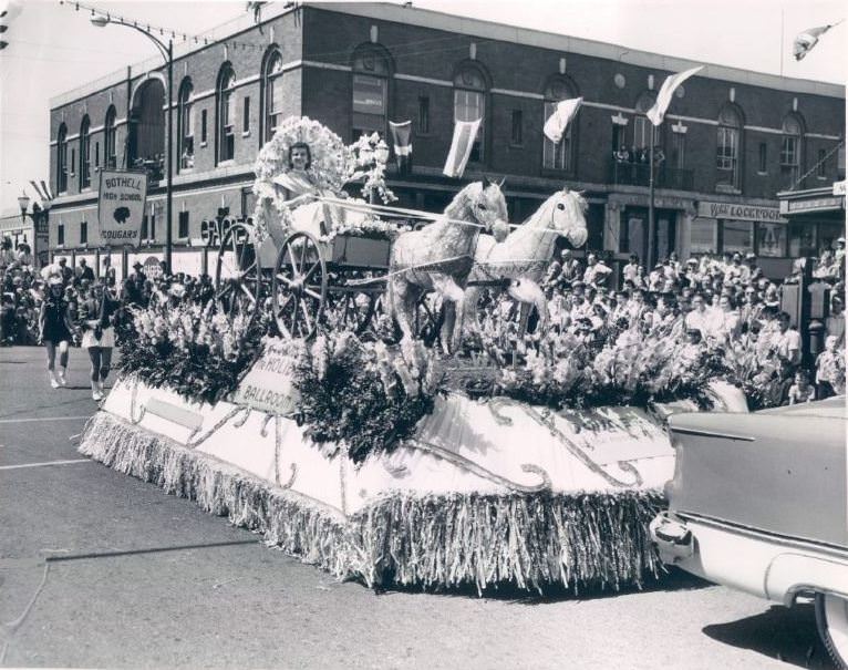 Blossomtime parade, 1954