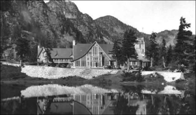 Mount baker lodge