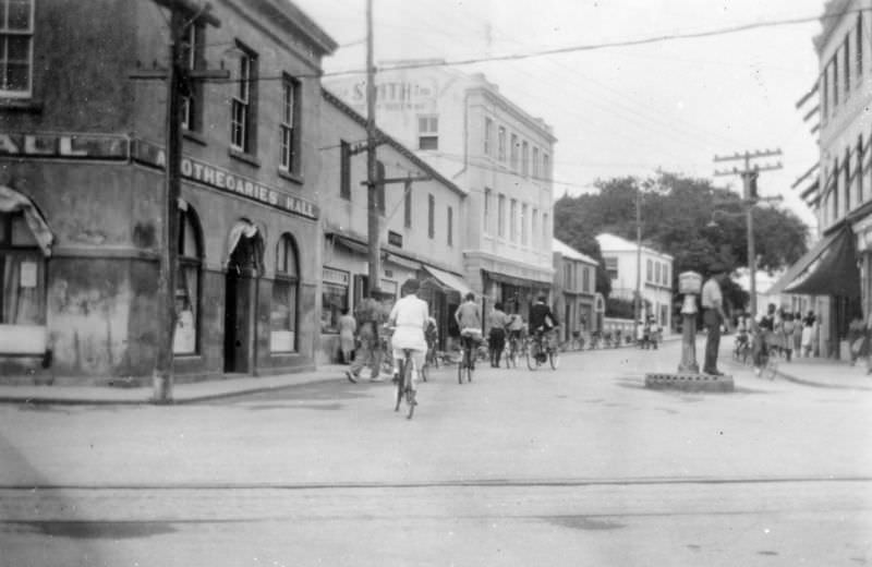 Fascinating Historical photos of Bermuda in the 1940s