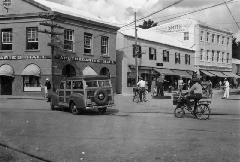 Fascinating Historical photos of Bermuda in the 1940s